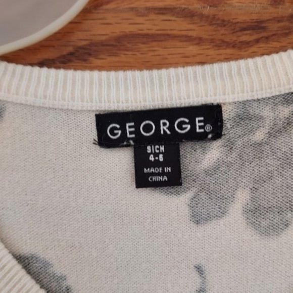 GEORGE WHITE BACKGROUND BLACK/TAN FLORAL CARDIGAN BUTTON UP SWEATER SIZE S NWOT - Picture 2 of 5